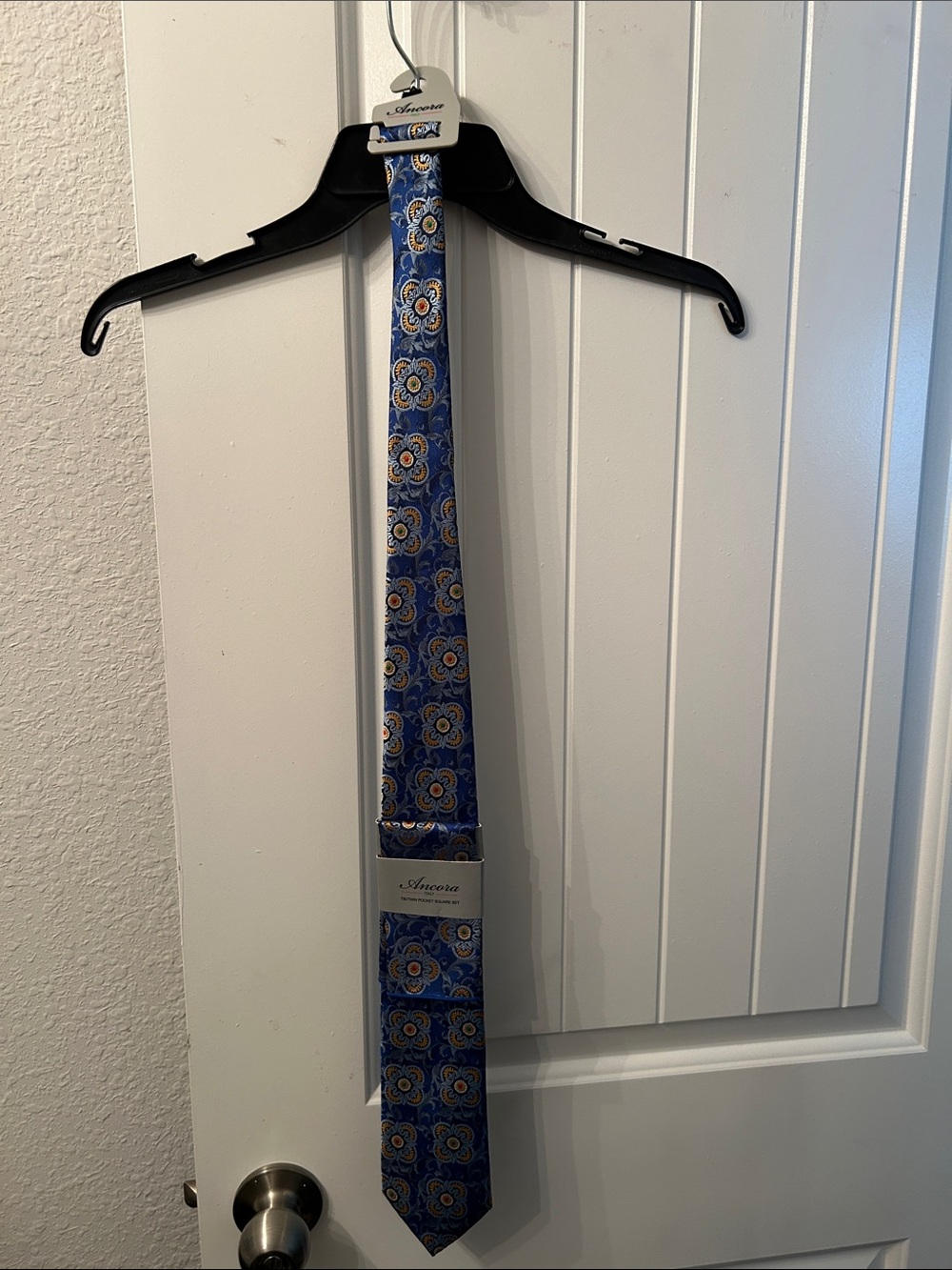 Blue Floral Silk Like Tie, Dad Core, Fathers Day, Wedding Guest